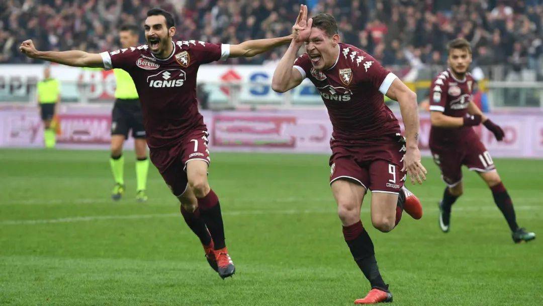 西汉姆迎意大利杯关键赛，关键时刻队长鼓劲，赛场秩序良好，身体对抗强度拉满的简单介绍