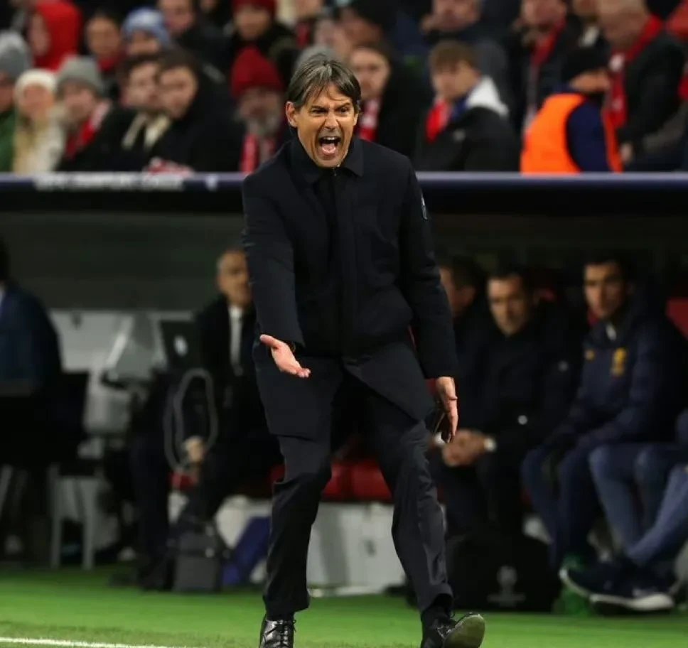 国际米兰训练开放日,赛前主帅复盘引欢呼,中超在即,控场能力受关注的简单介绍 国际米兰训练开放日,赛前主帅复盘引欢呼,中超在即,控场能力受关注的简单介绍