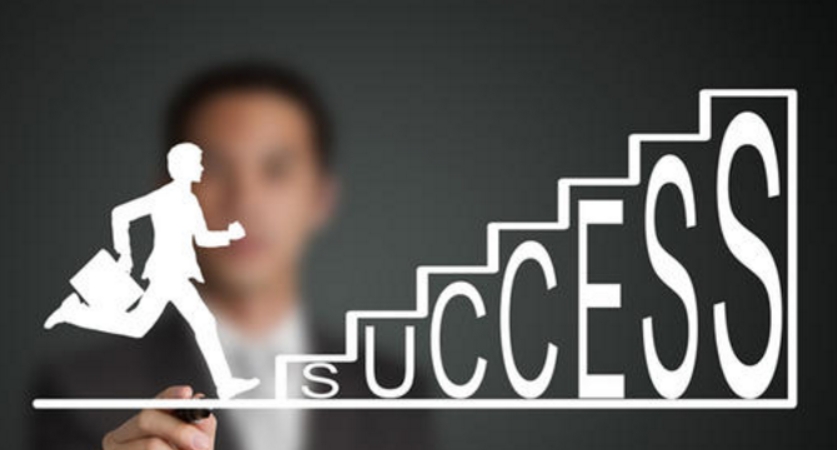 包含巴塞罗那窗口期回应争议，志在德甲名次提升，话题不断，数据趋势出现新变化的词条