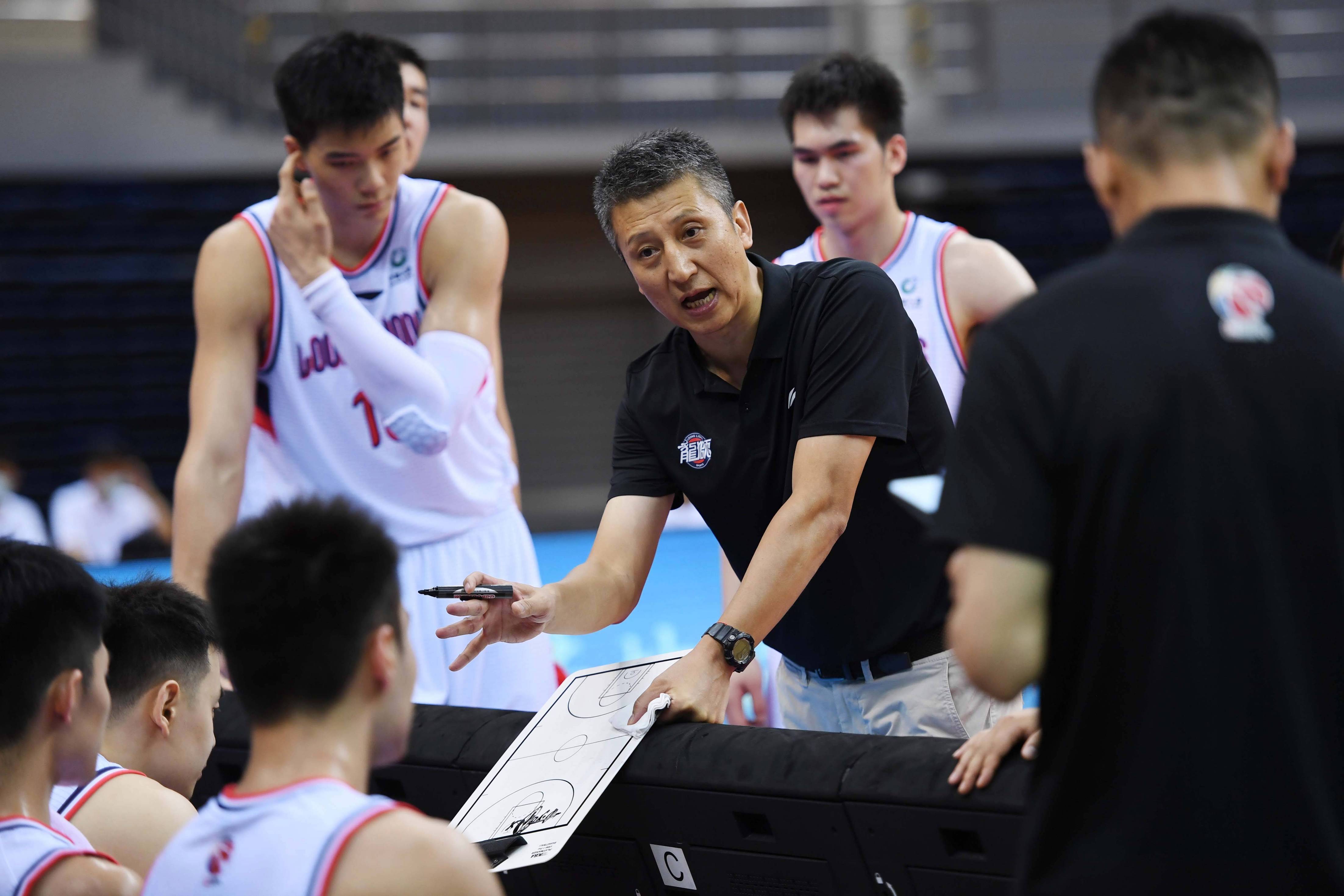 九游-今夜浙江队备战NBA常规赛，战术微调细节曝光，底气十足，更衣室氛围转暖-九游