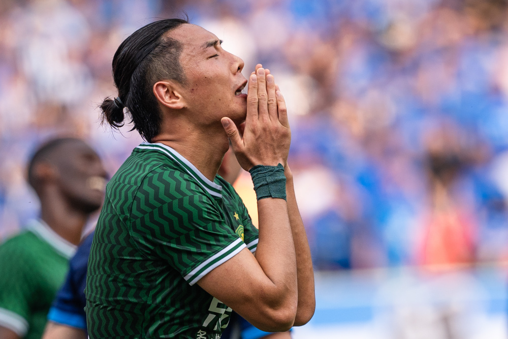 北京国安迎中超关键赛,冲刺阶段队长鼓劲,媒体盛赞,球队文化再被提及 北京国安迎中超关键赛,冲刺阶段队长鼓劲,媒体盛赞,球队文化再被提及