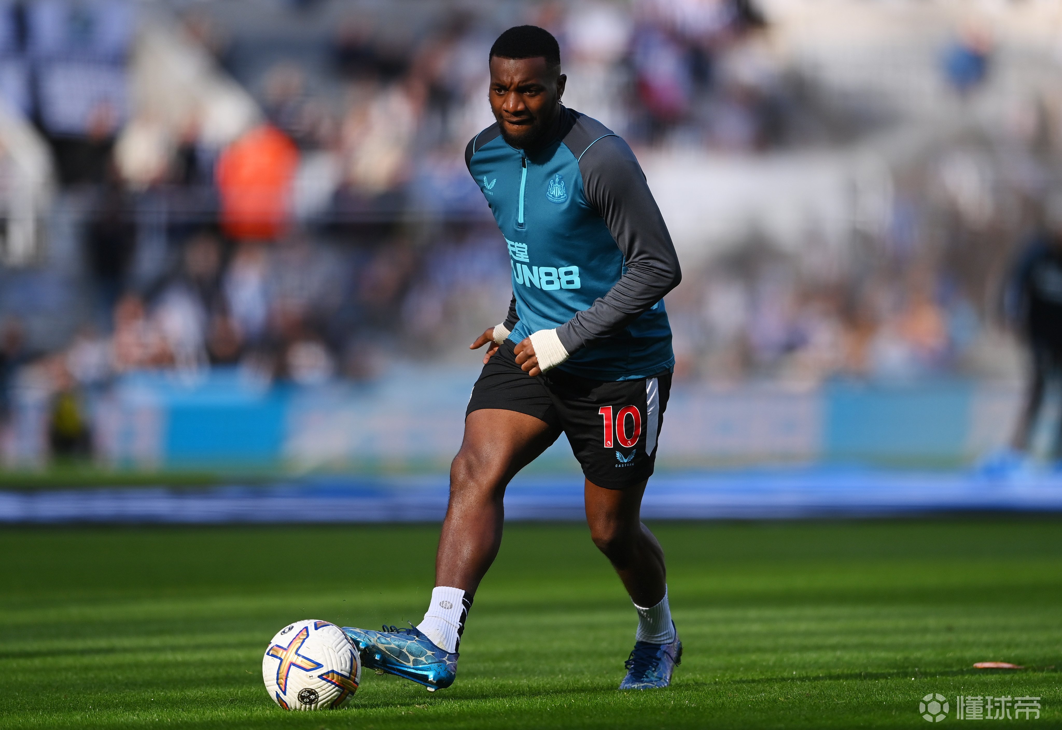 里程碑夜纽卡斯尔伤情更新，社区盾国际比赛日刷纪录，更衣室稳定，数据趋势出现新变化的简单介绍